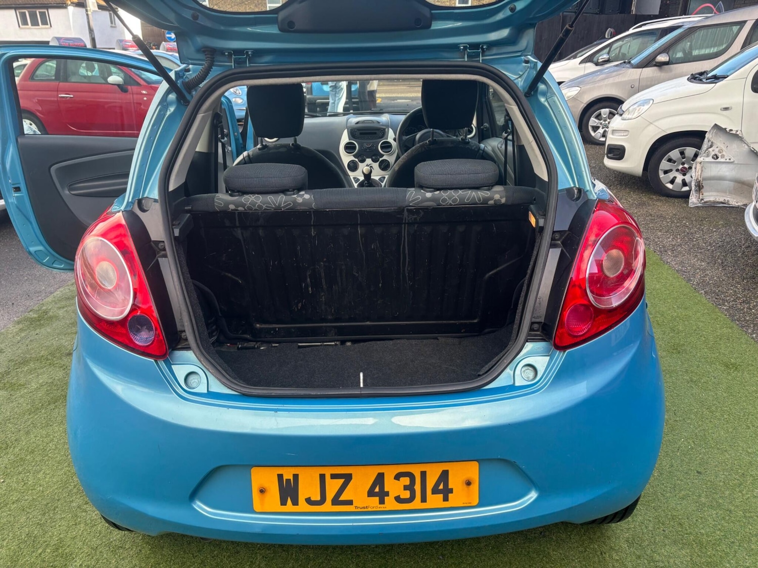 Used Ford Ka 2014 for sale - 77234036: Photo 10