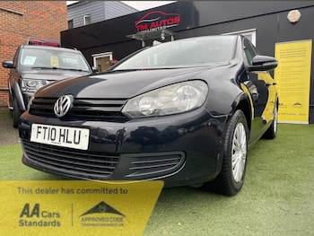 Used Volkswagen Golf 2010 for sale - 77759550: Photo