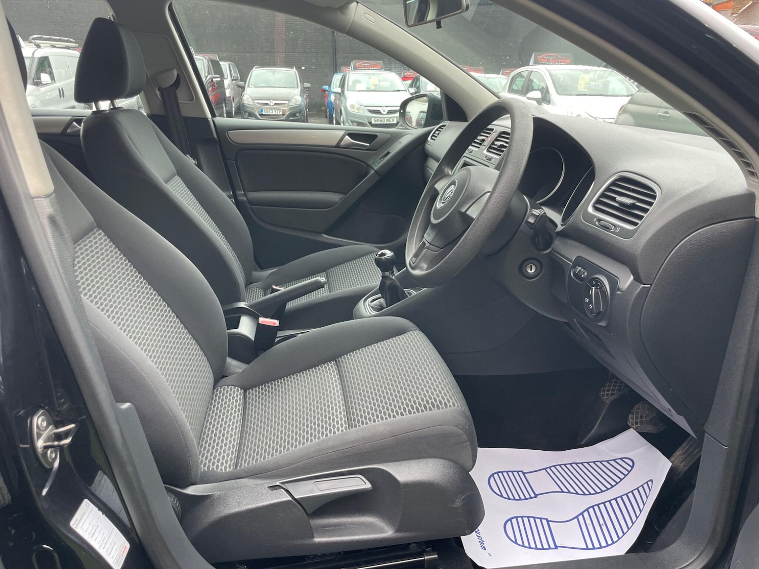 Used Volkswagen Golf 2010 for sale - 77759550: Photo 8