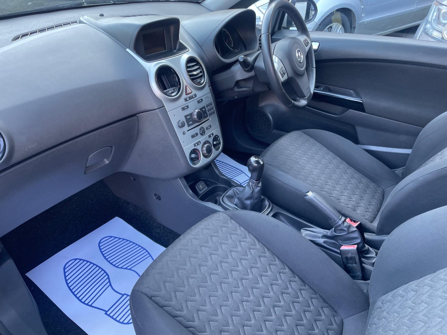 Used Vauxhall Corsa 2013 for sale - 77764211: Photo 15