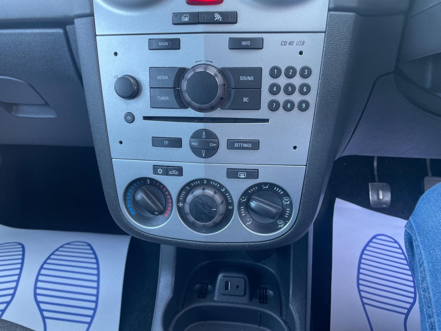 Used Vauxhall Corsa 2013 for sale - 77764211: Photo 22