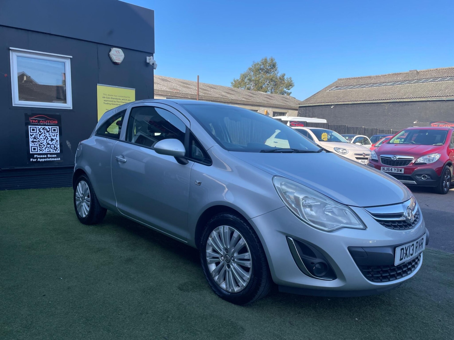 Used Vauxhall Corsa 2013 for sale - 77764211: Photo 4