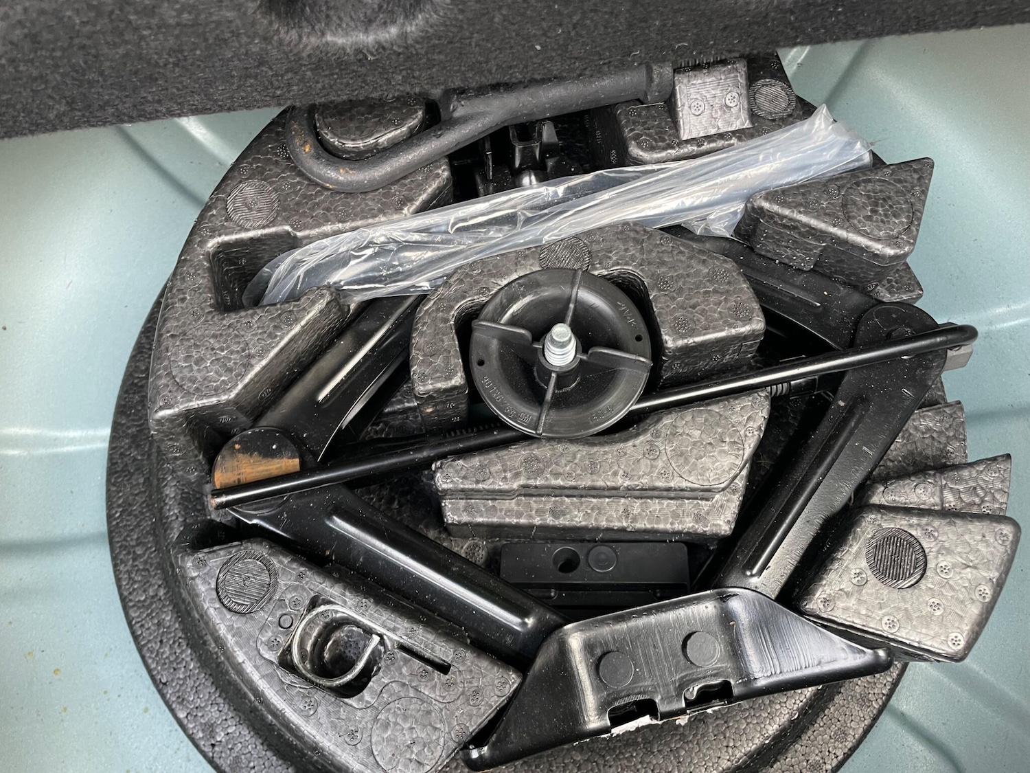 Used Vauxhall Corsa 2012 for sale - 77927500: Photo 12