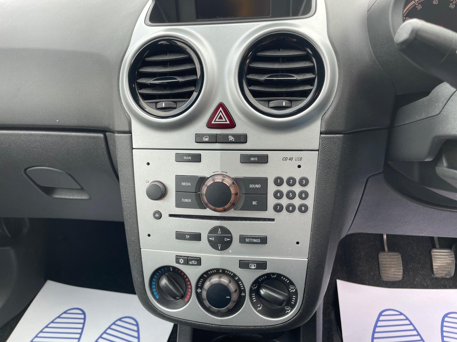 Used Vauxhall Corsa 2012 for sale - 77927500: Photo 26