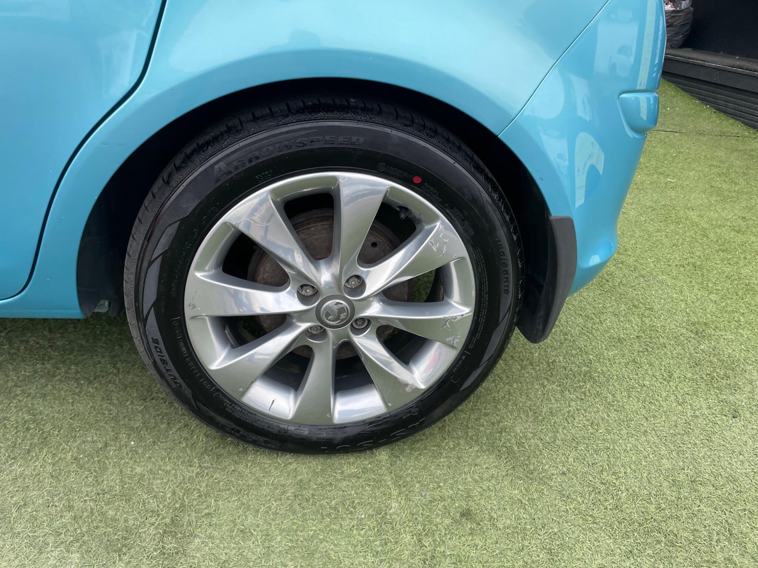 Used Vauxhall Corsa 2012 for sale - 77927500: Photo 9