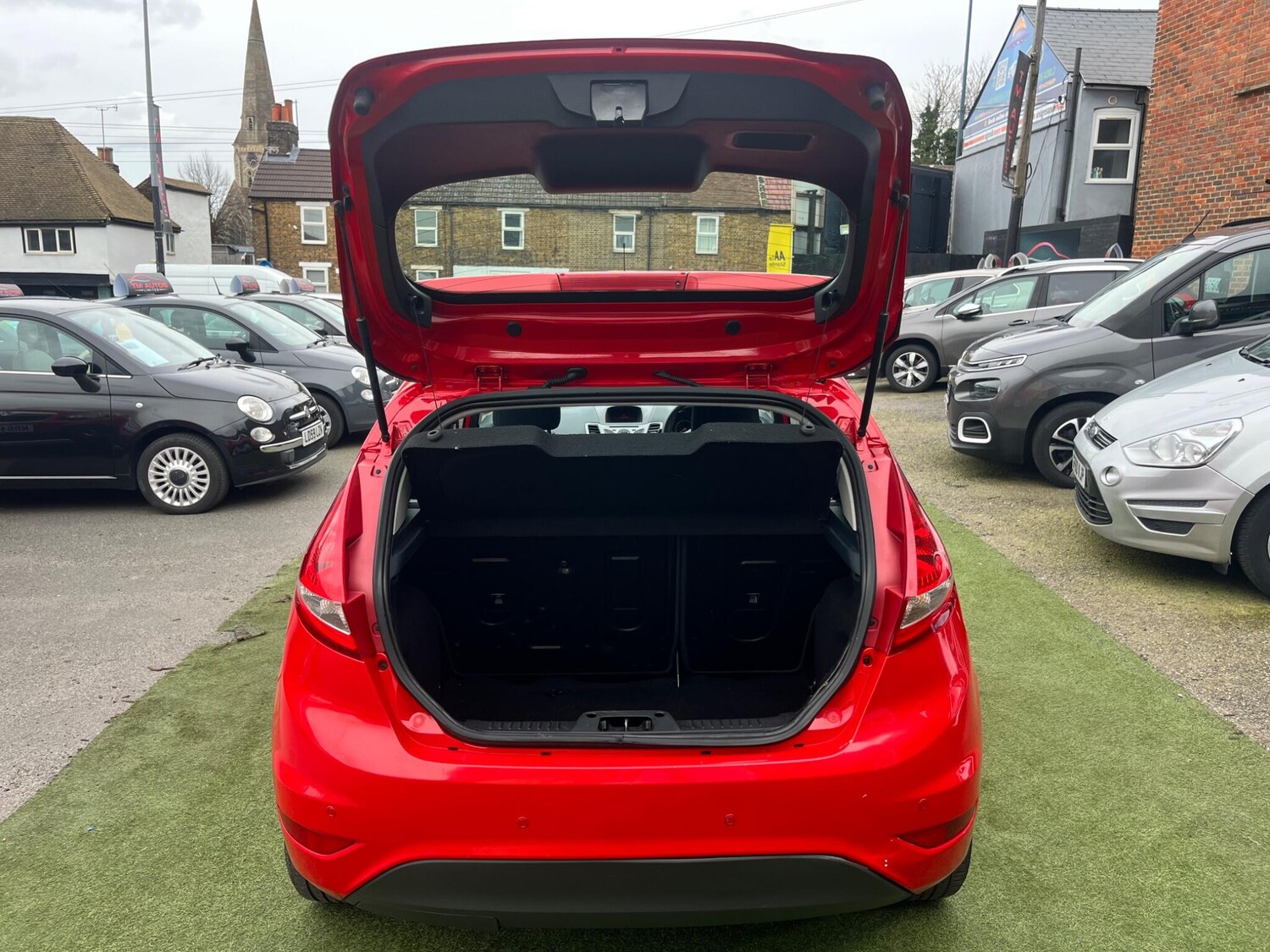 Used Ford Fiesta 2010 for sale - 77878695: Photo 15