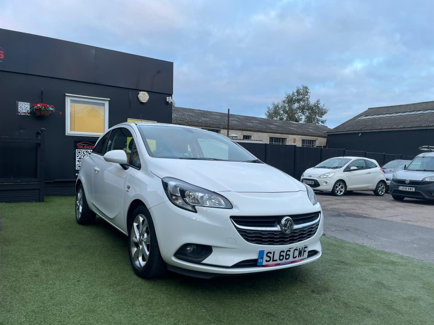 Used Vauxhall Corsa 2016 for sale - 77555412: Photo 6