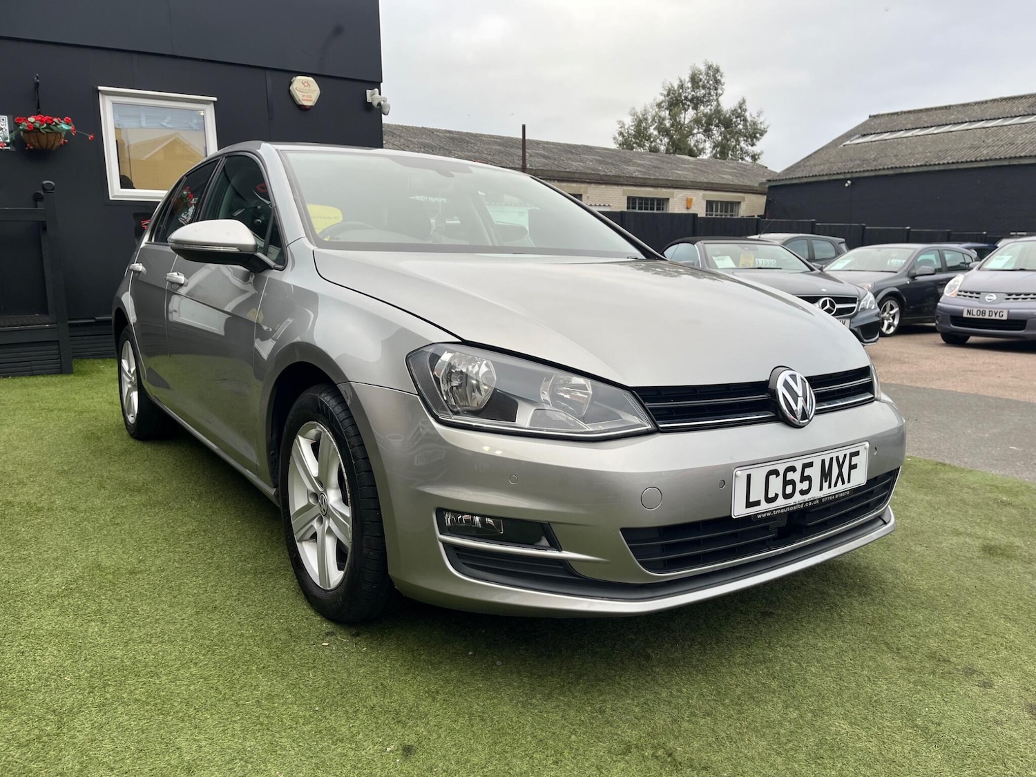 Used Volkswagen Golf 2015 for sale - 77064377: Photo 3