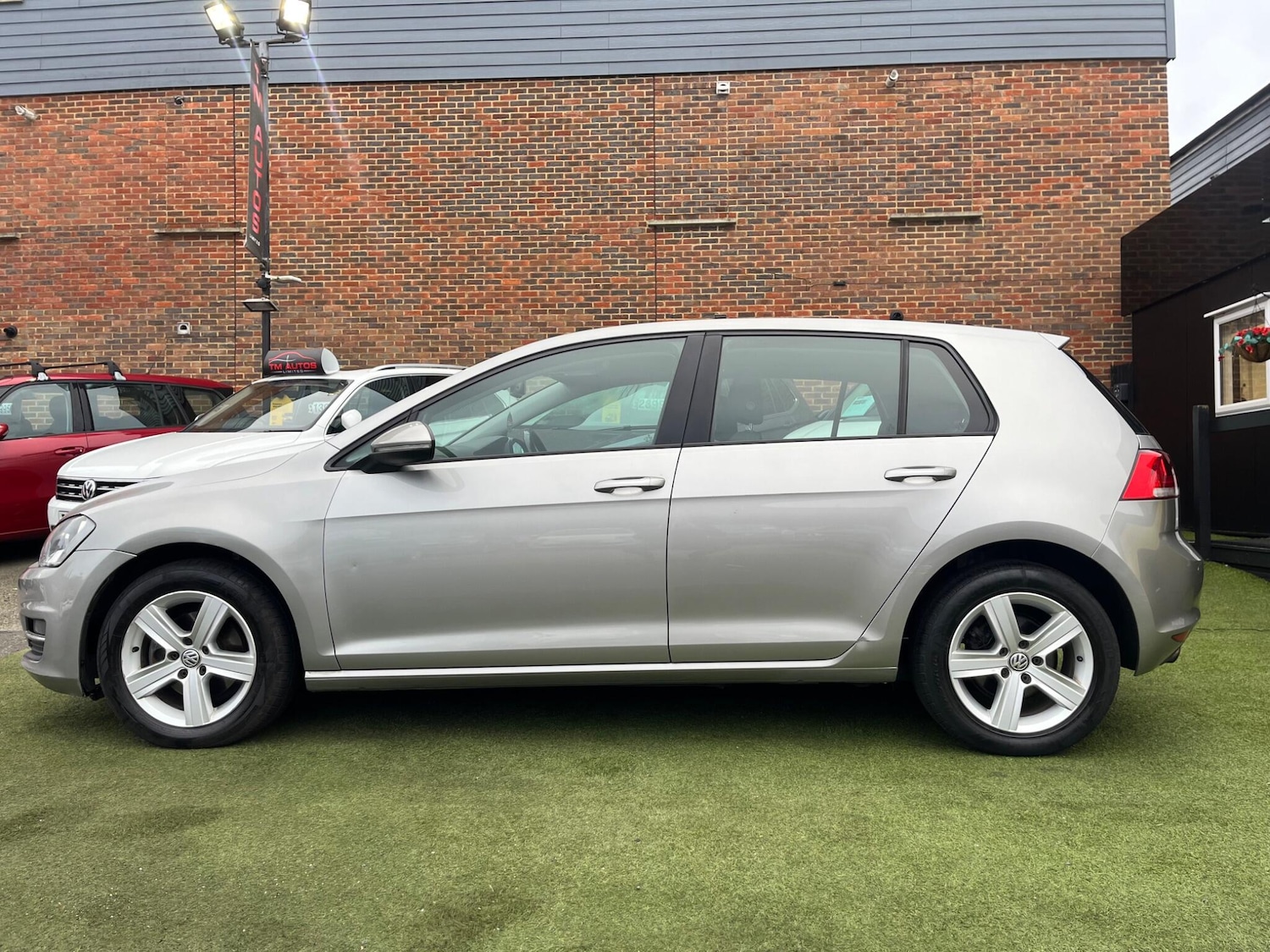 Used Volkswagen Golf 2015 for sale - 77064377: Photo 4
