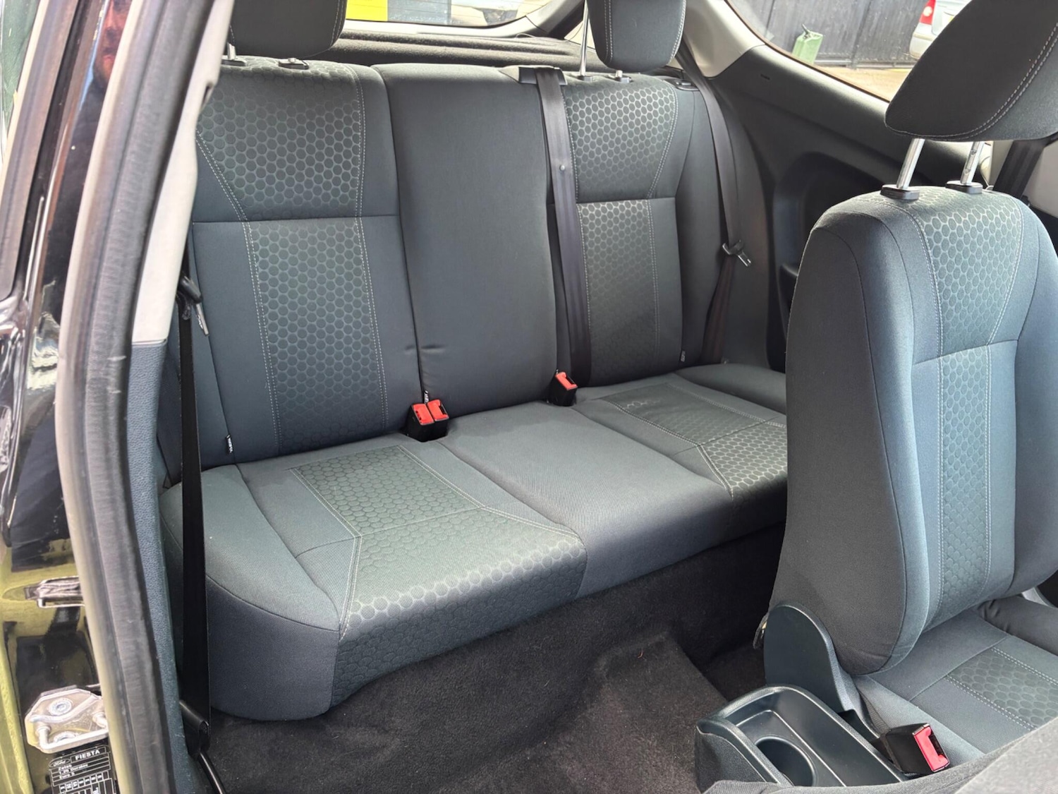 Used Ford Fiesta 2012 for sale - 78029090: Photo 15