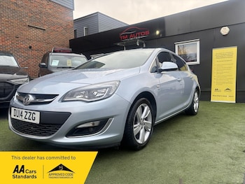 2014 (14) - 1.4T 16V SRi 5dr