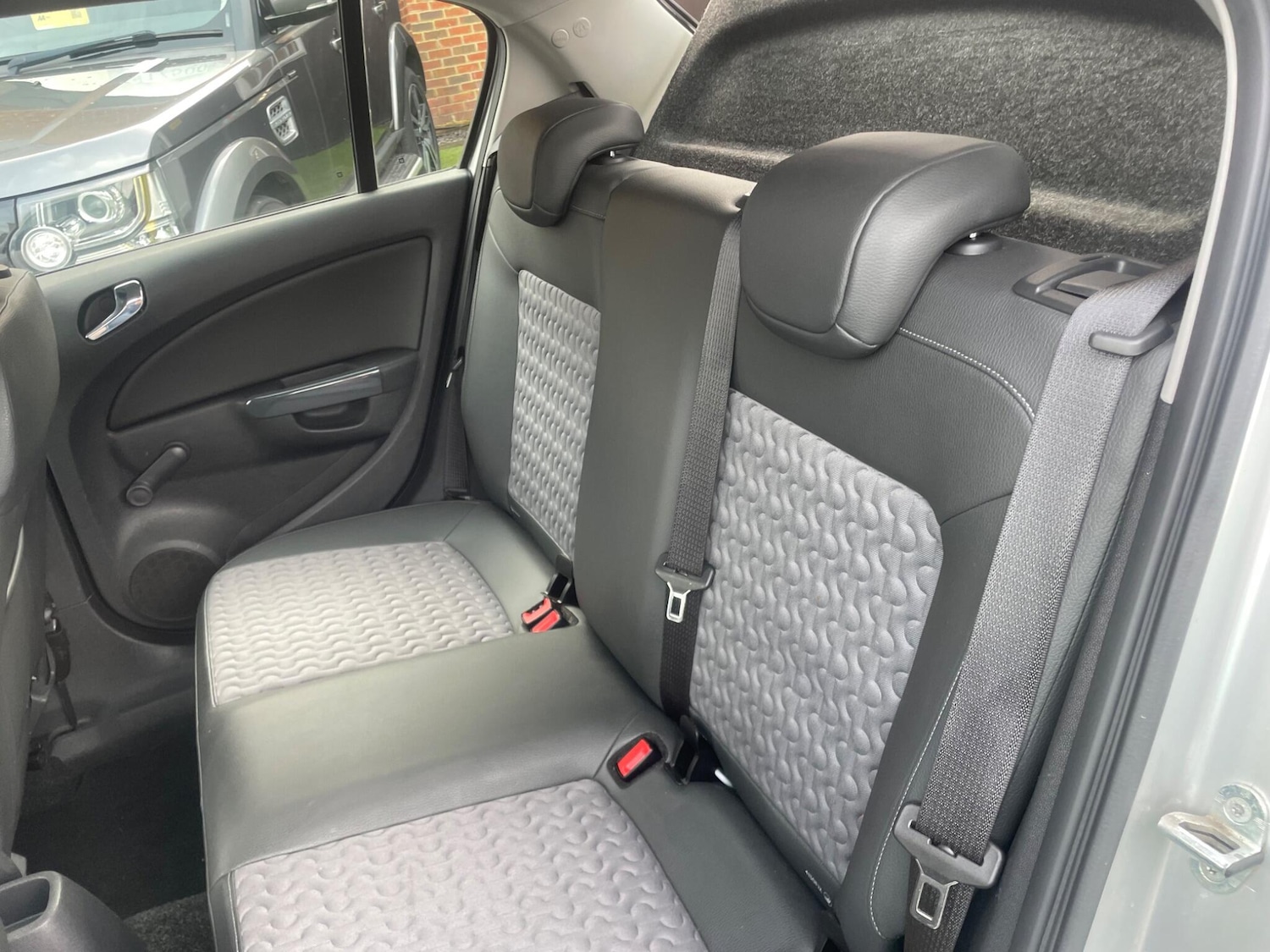 Used Vauxhall Corsa 2012 for sale - 77631379: Photo 13