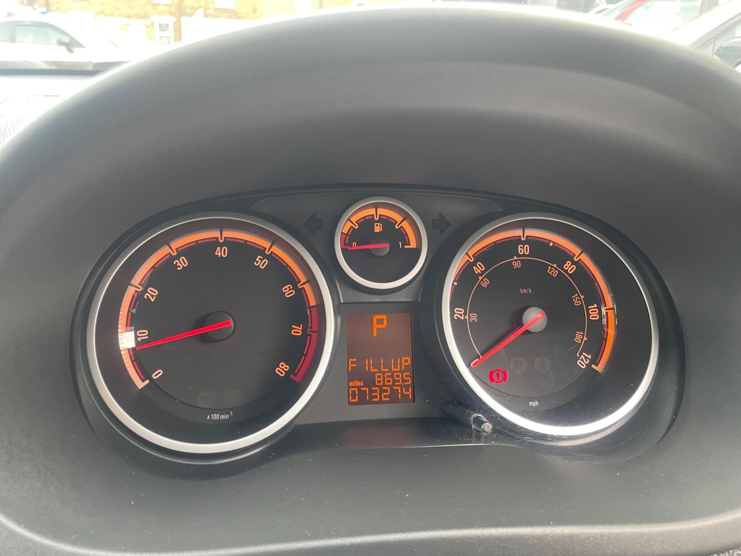 Used Vauxhall Corsa 2012 for sale - 77631379: Photo 4