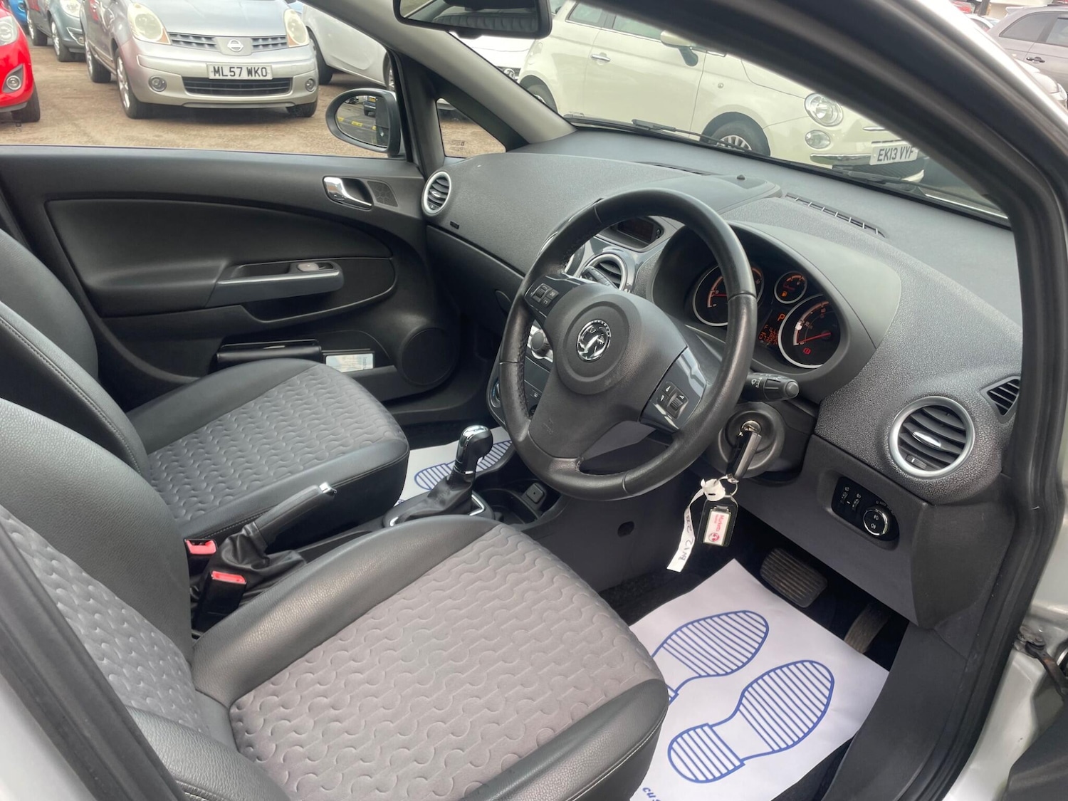 Used Vauxhall Corsa 2012 for sale - 77631379: Photo 9