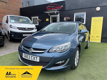 Used Vauxhall Astra 2013 for sale - 78610431: Photo