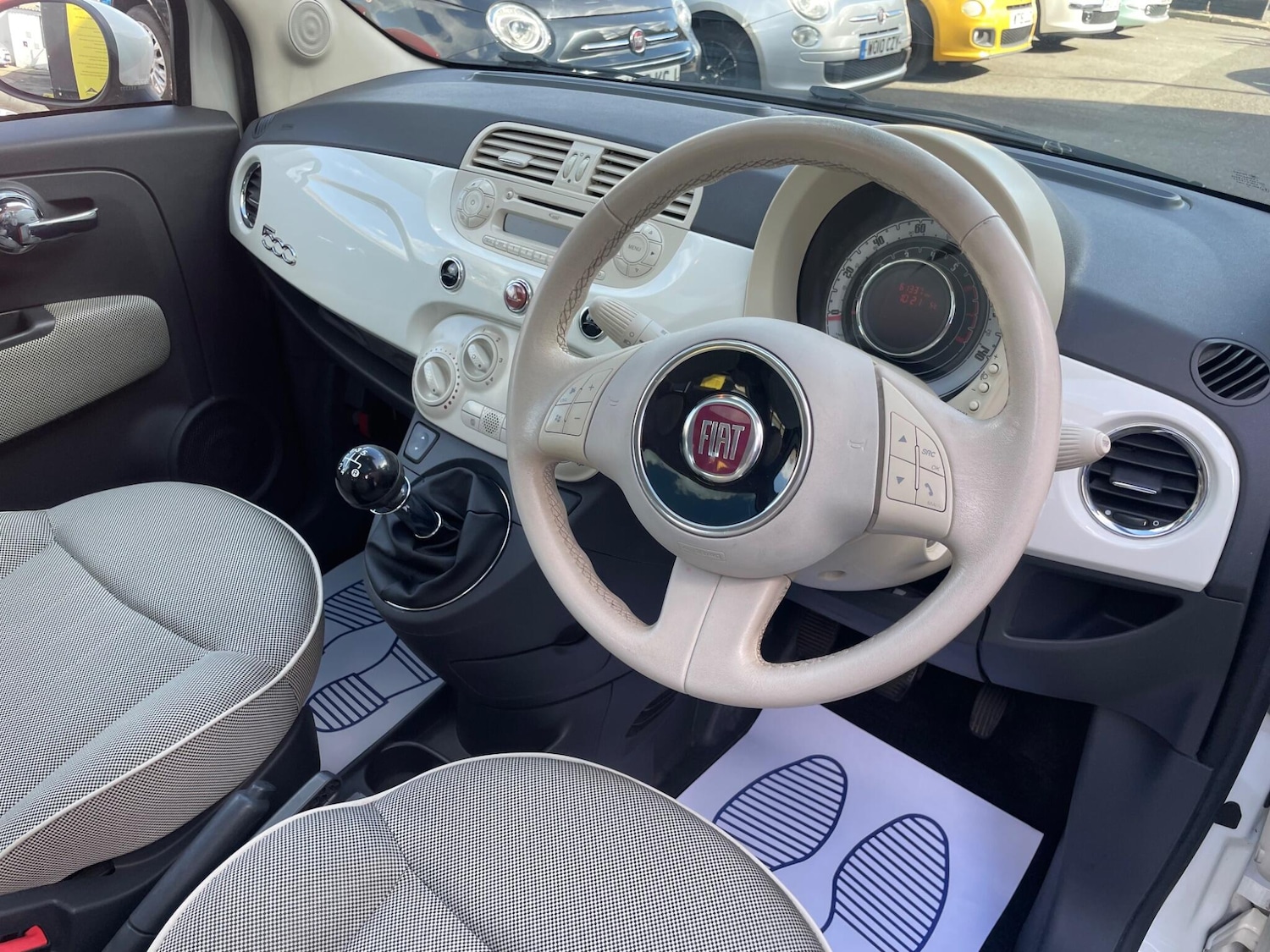Used Fiat 500 2010 for sale - 78053653: Photo 9