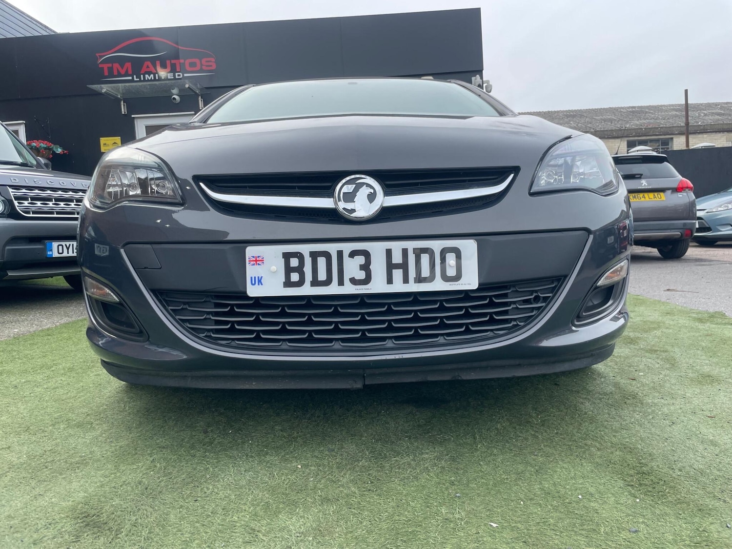 Used Vauxhall Astra 2013 for sale - 77582480: Photo 2