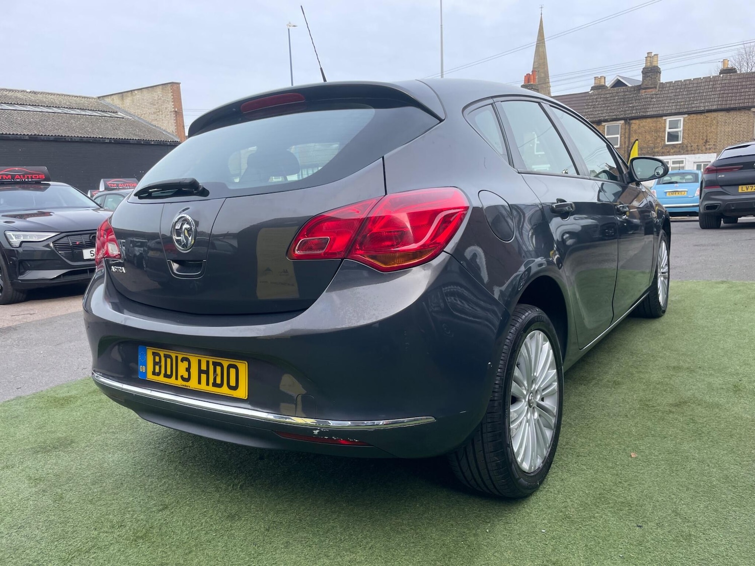 Used Vauxhall Astra 2013 for sale - 77582480: Photo 7