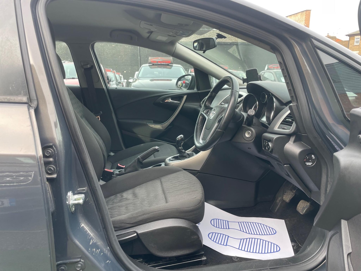 Used Vauxhall Astra 2013 for sale - 77582480: Photo 9