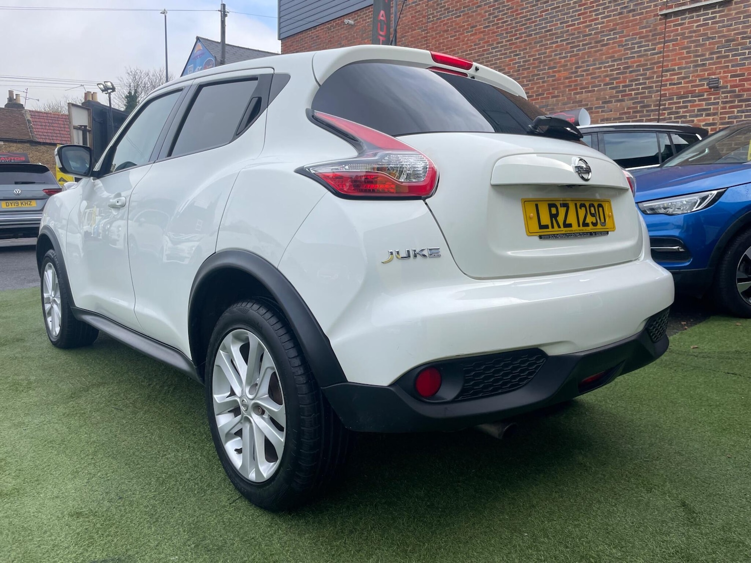 Used Nissan Juke 2016 for sale - 76616898: Photo 6
