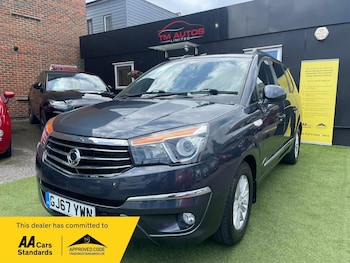 Used Ssangyong Turismo 2017 for sale - 78650670: Photo