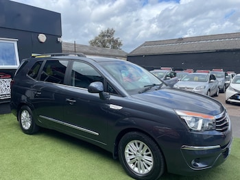 Used Ssangyong Turismo 2017 for sale - 78650670: Photo