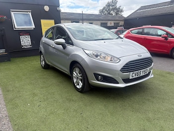 Used Ford Fiesta 2015 for sale - 78628965: Photo