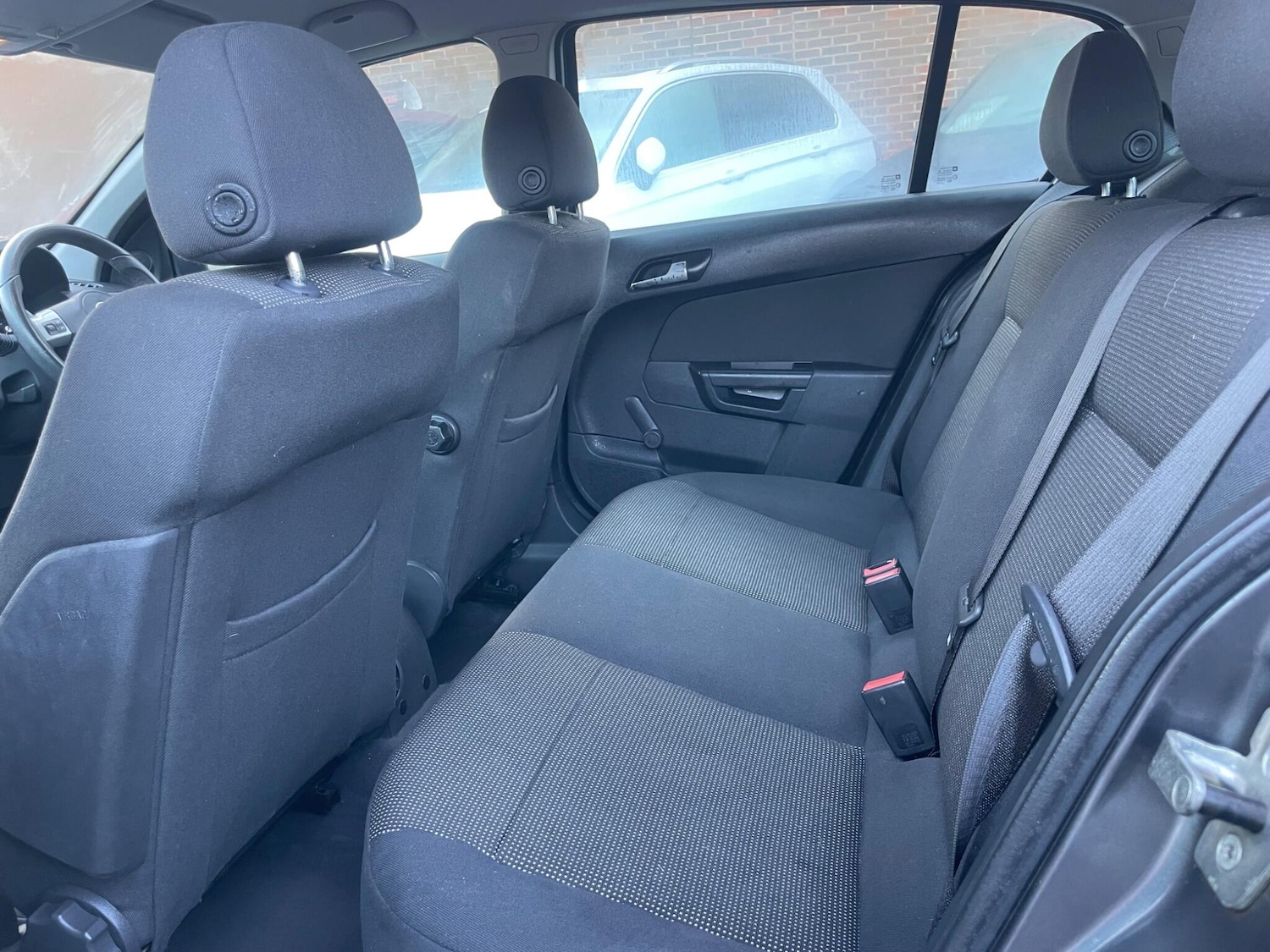 Used Vauxhall Astra 2010 for sale - 77012016: Photo 10