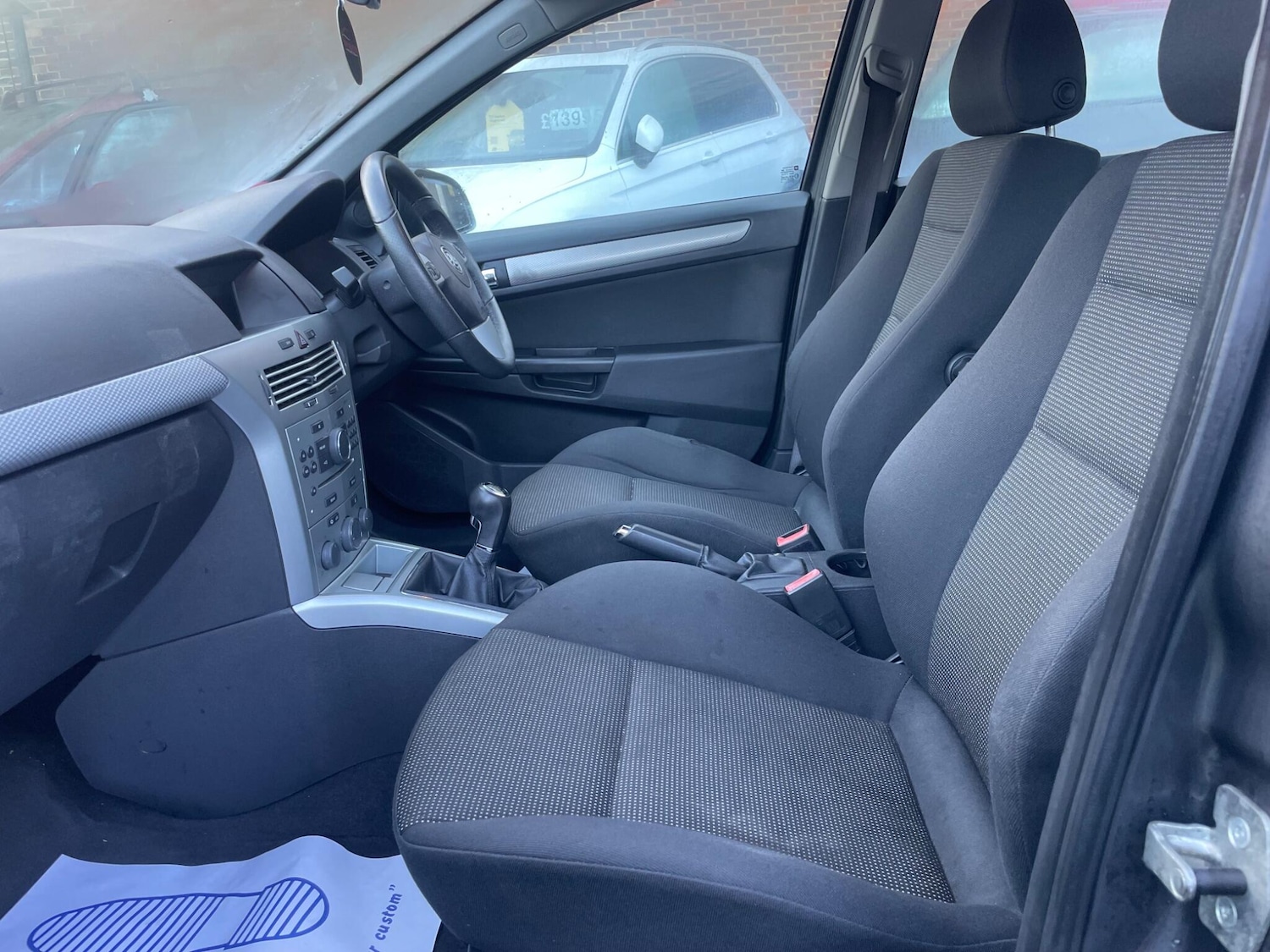 Used Vauxhall Astra 2010 for sale - 77012016: Photo 9