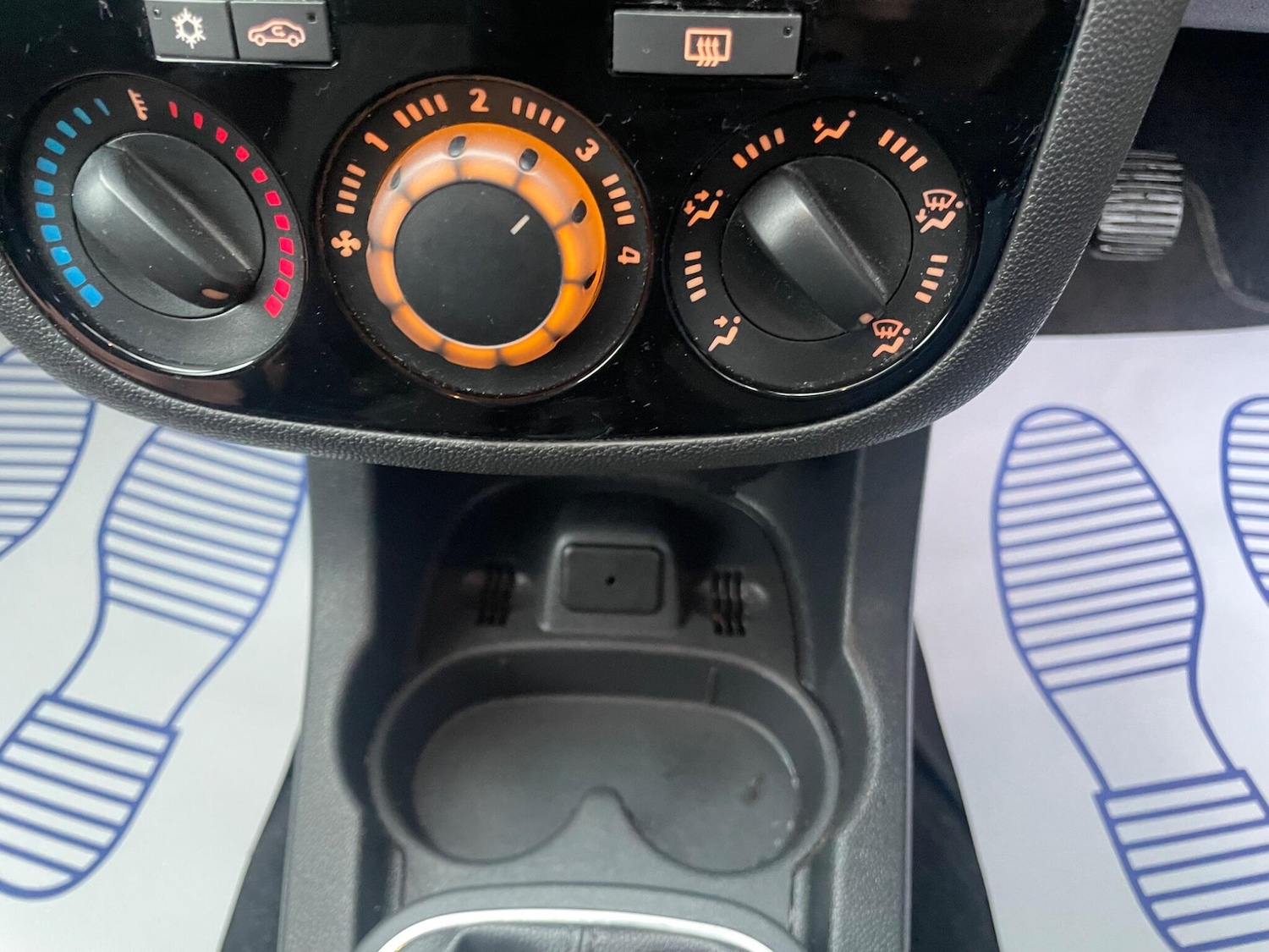 Used Vauxhall Corsa 2012 for sale - 77283124: Photo 28