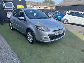 Used Renault Clio 2010 for sale - 79810337: Photo