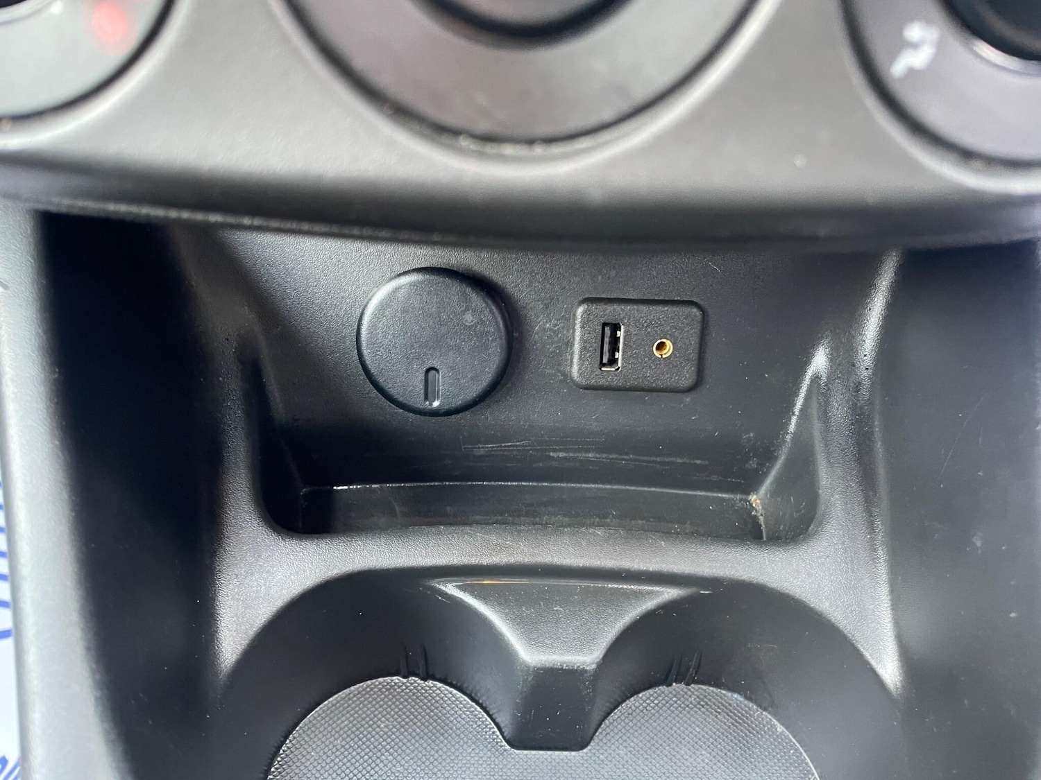 Used Vauxhall Corsa 2015 for sale - 77927498: Photo 27