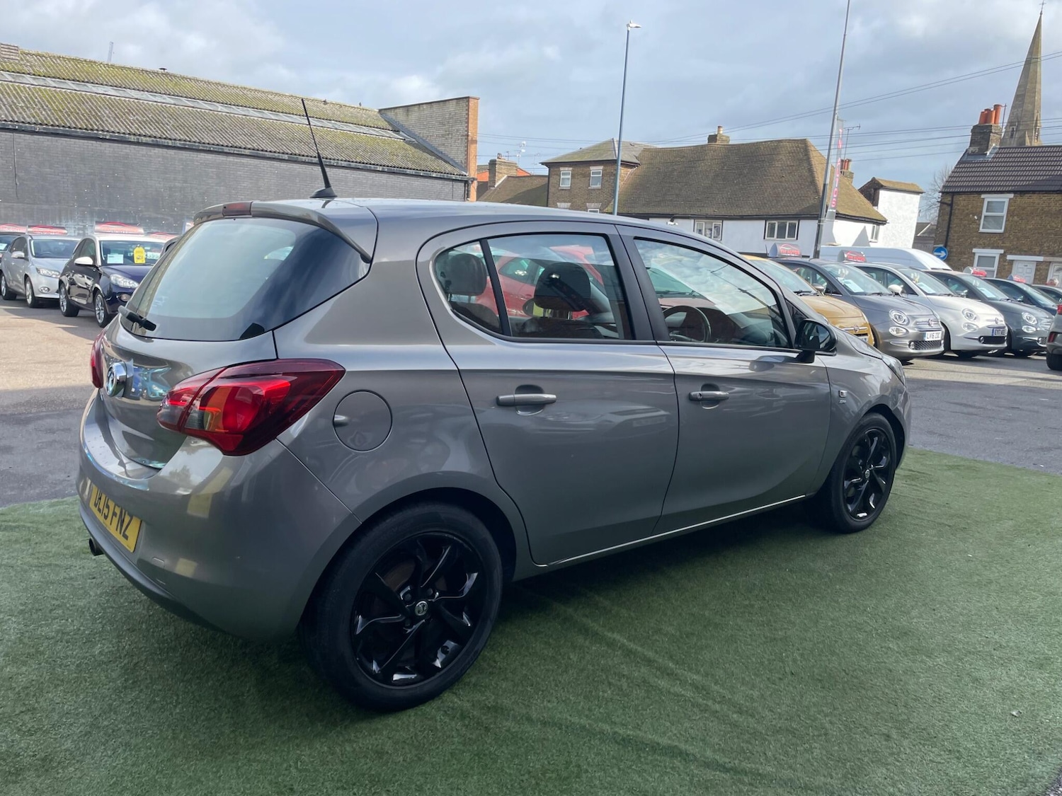 Used Vauxhall Corsa 2015 for sale - 77927498: Photo 4