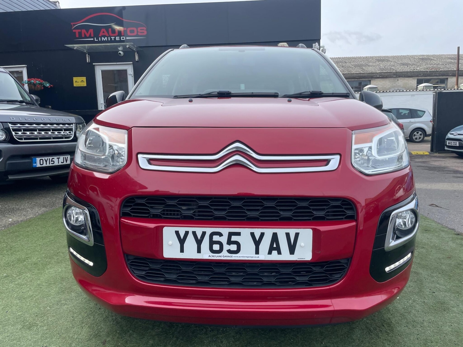 Used Citroen C3 Picasso 2015 for sale - 77582475: Photo 2