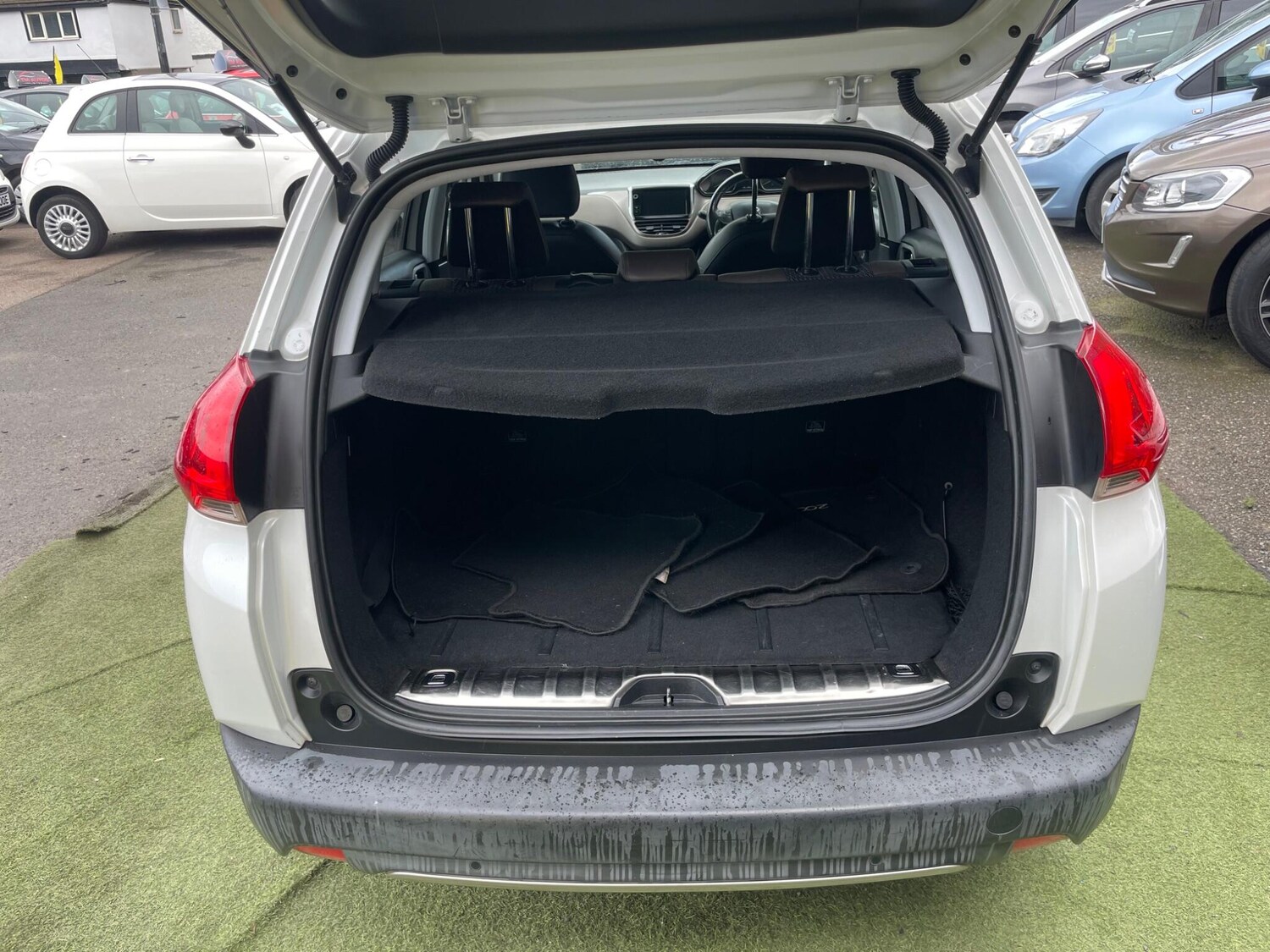 Used Peugeot 2008 for sale - 78219522: Photo 8