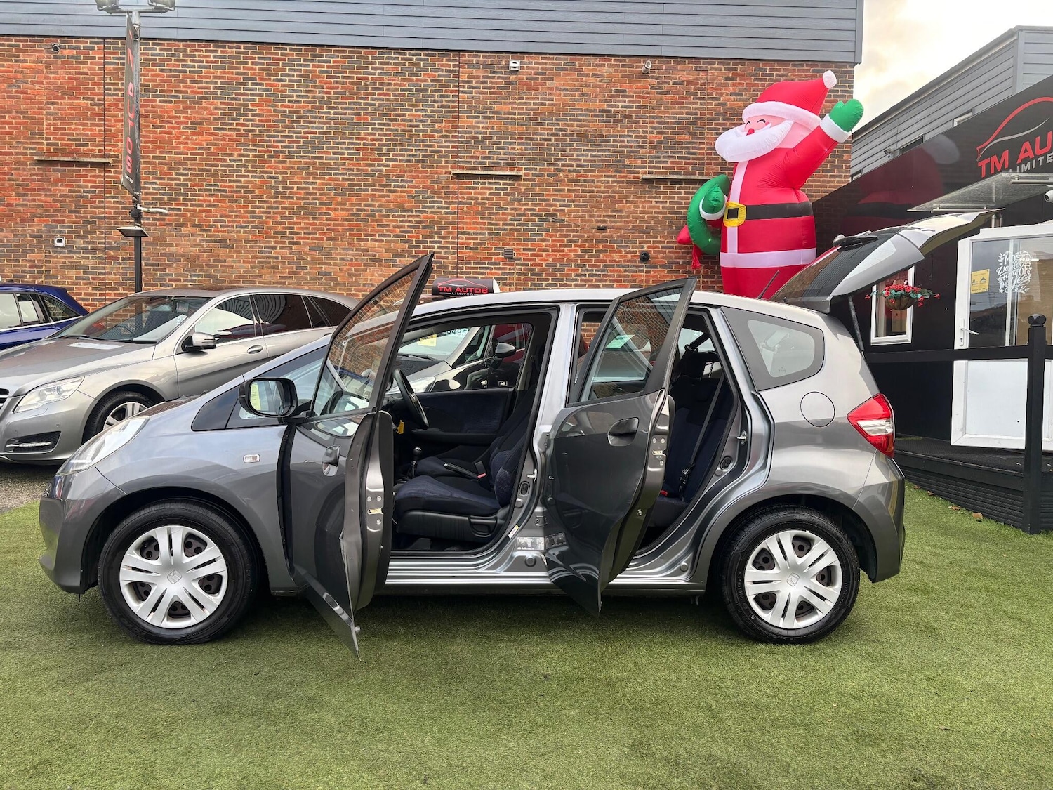 Used Honda Jazz 2011 for sale - 76966876: Photo 13