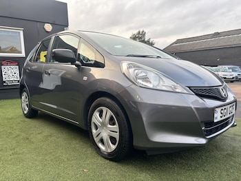 Used Honda Jazz 2011 for sale - 76966876: Photo