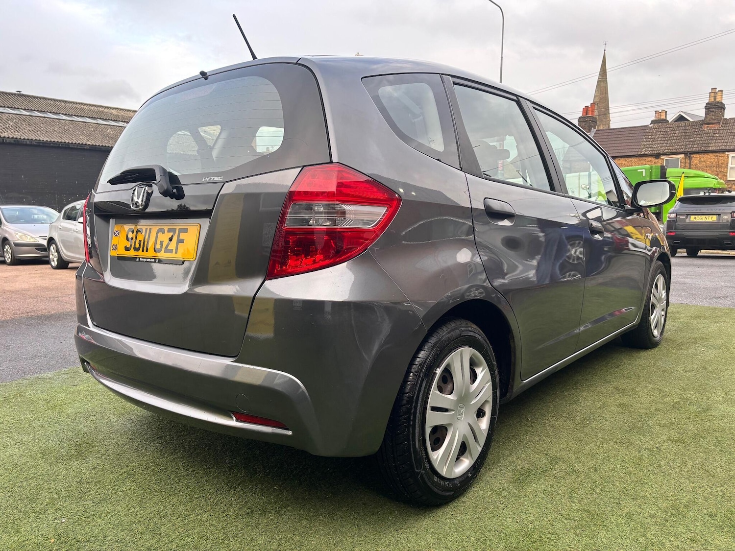 Used Honda Jazz 2011 for sale - 76966876: Photo 6