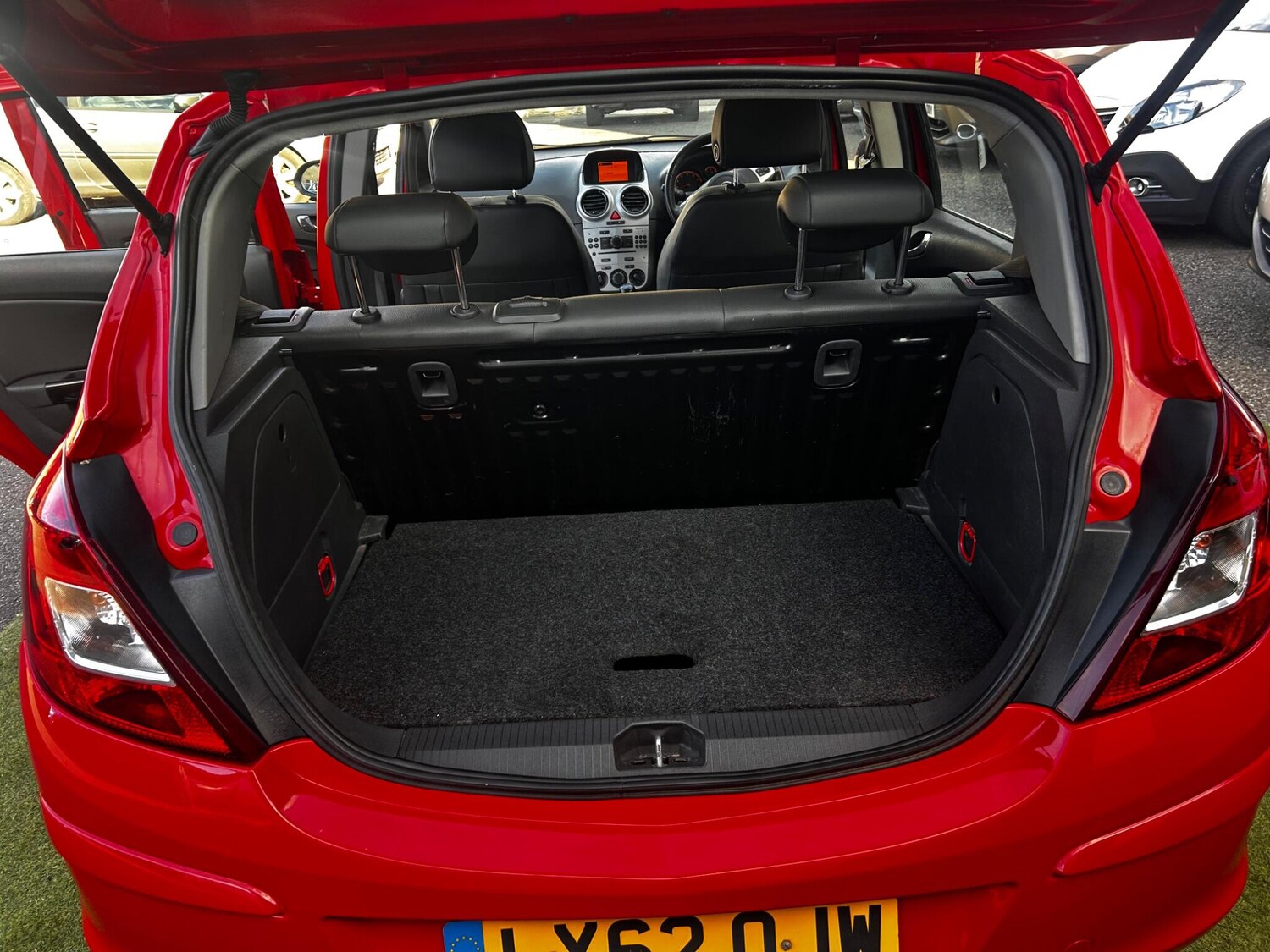 Used Vauxhall Corsa 2012 for sale - 76426310: Photo 13