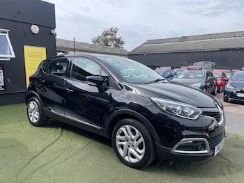 Used Renault Captur 2015 for sale - 78264067: Photo