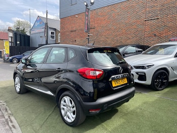 Used Renault Captur 2015 for sale - 78264067: Photo