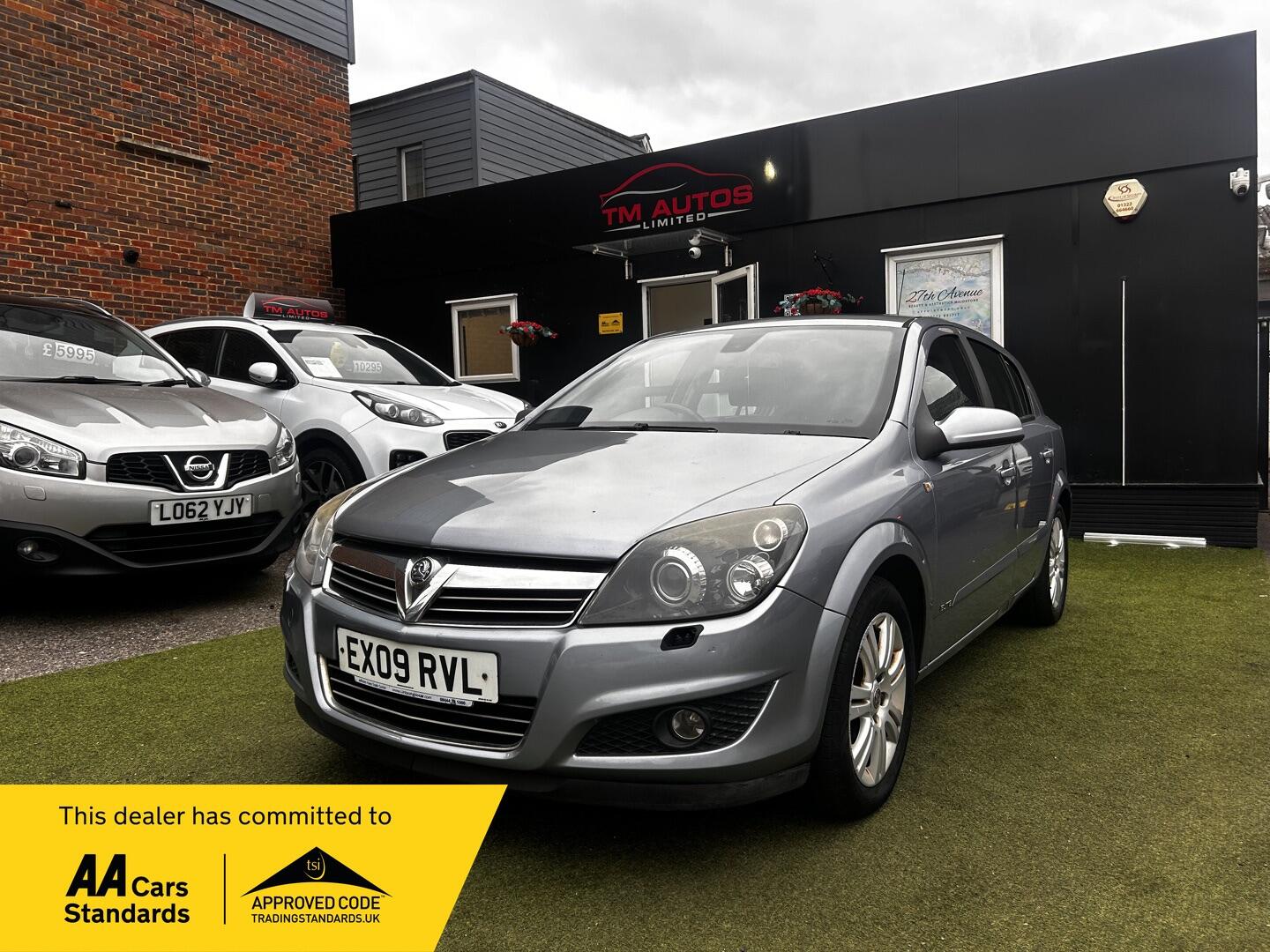 Used Vauxhall Astra 2009 for sale - 76426296: Photo 1