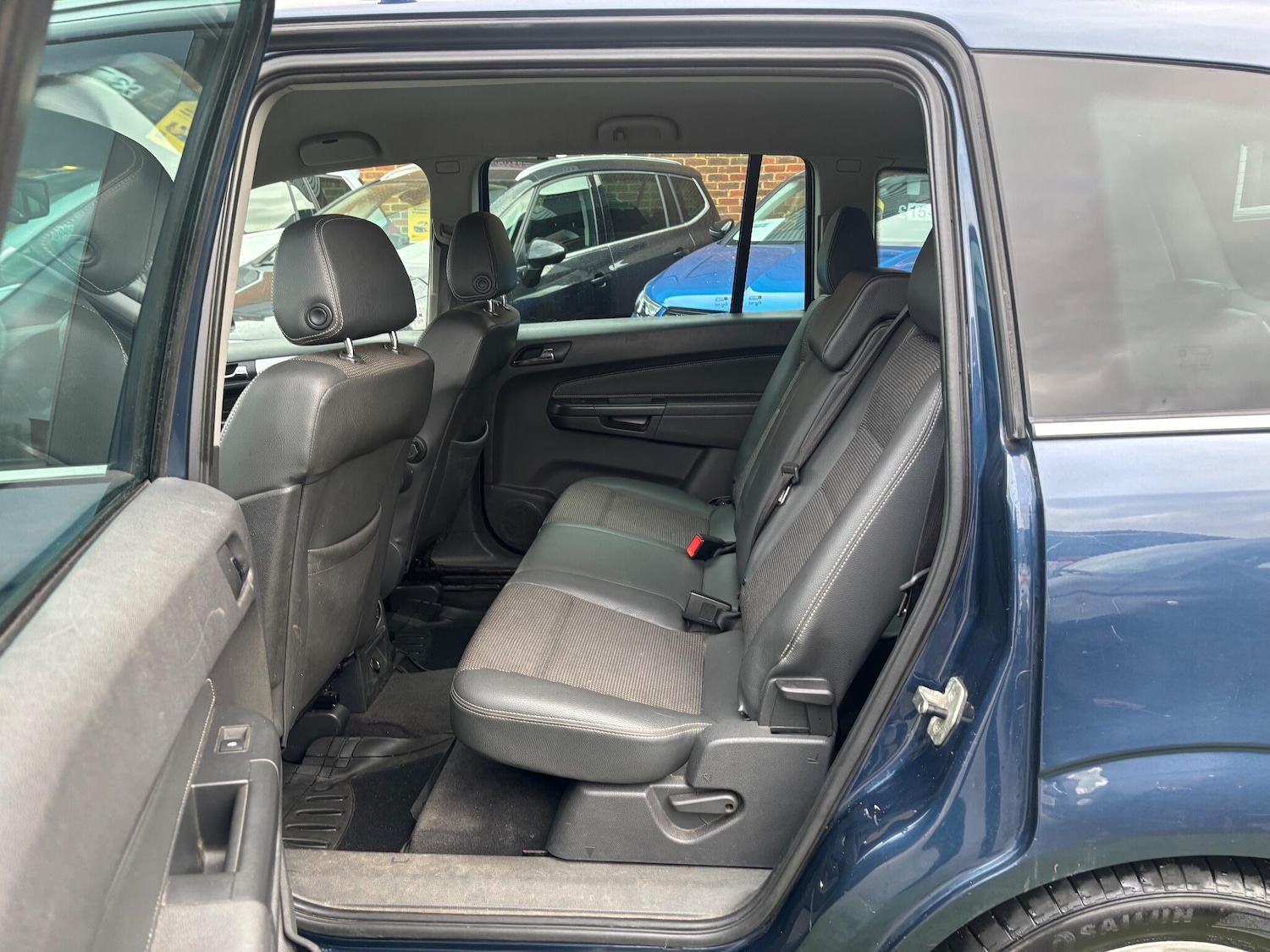 Used Vauxhall Zafira 2012 for sale - 76635078: Photo 11