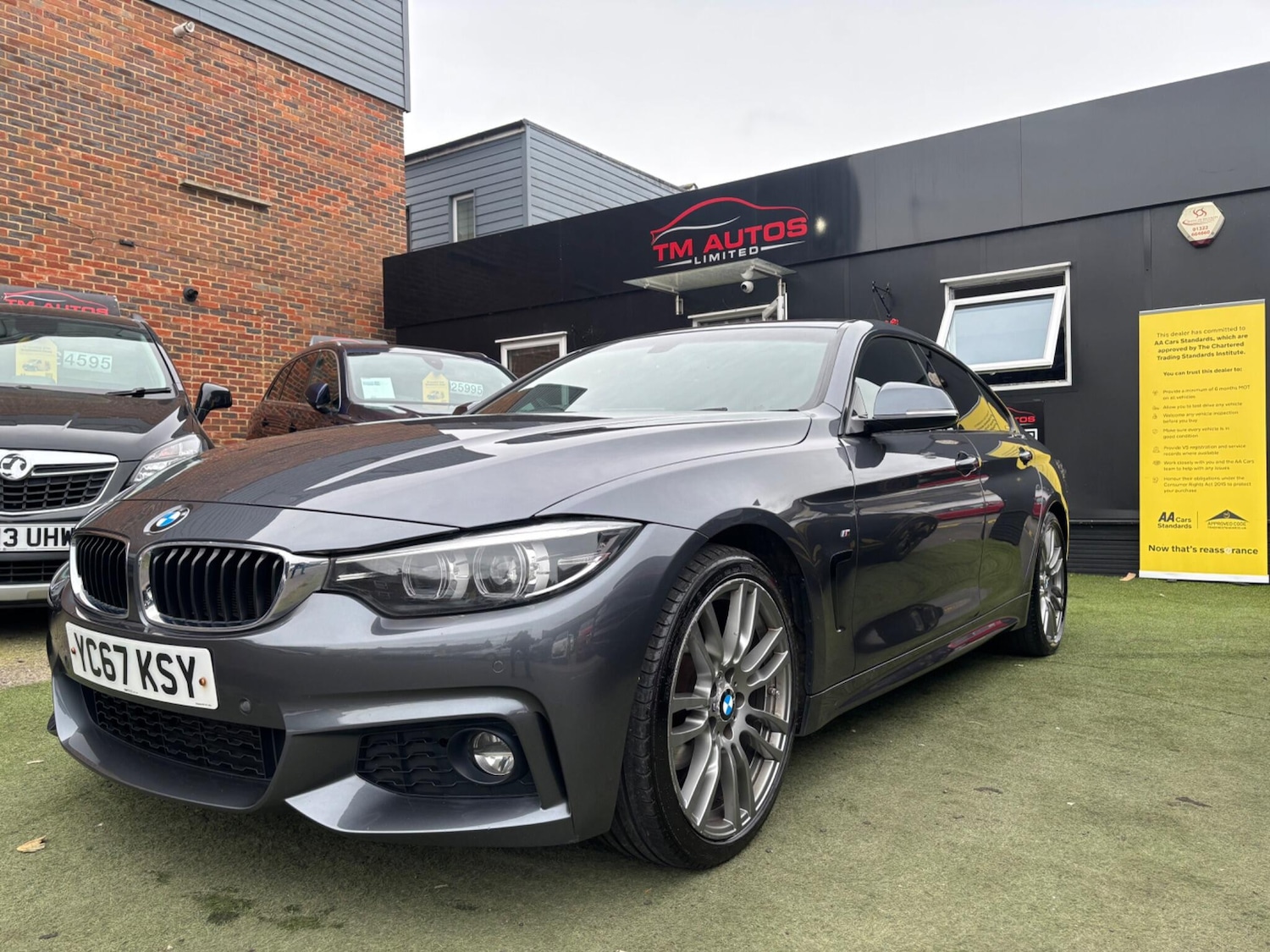 Used BMW 4 Series 2017 for sale - 78009192: Photo 2