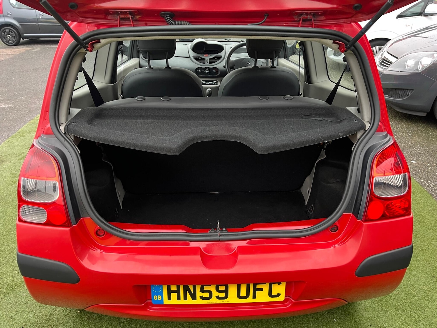 Used Renault Twingo 2009 for sale - 77562646: Photo 9