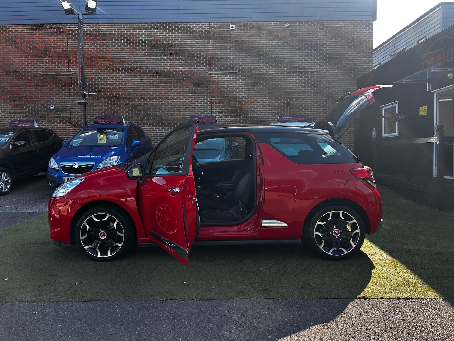 Used Citroen DS3 2012 for sale - 76426315: Photo 8