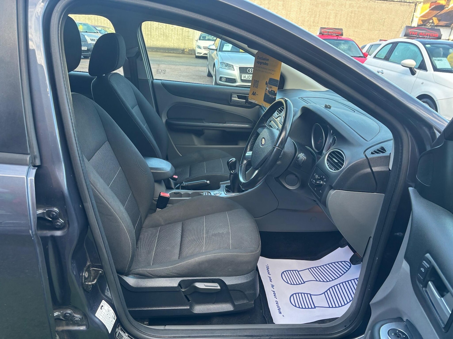 Used Ford Focus 2010 for sale - 76792431: Photo 15