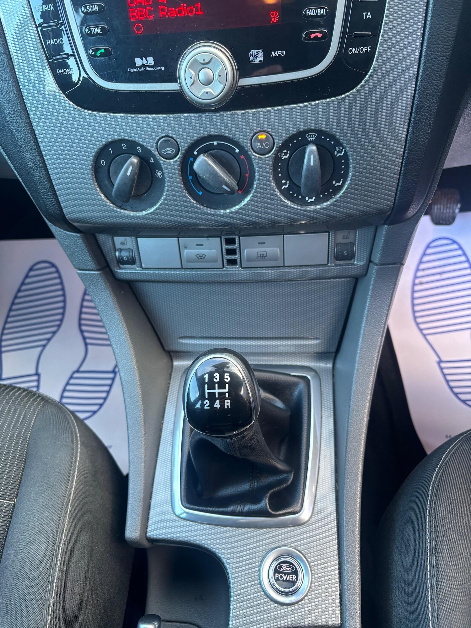 Used Ford Focus 2010 for sale - 76792431: Photo 16