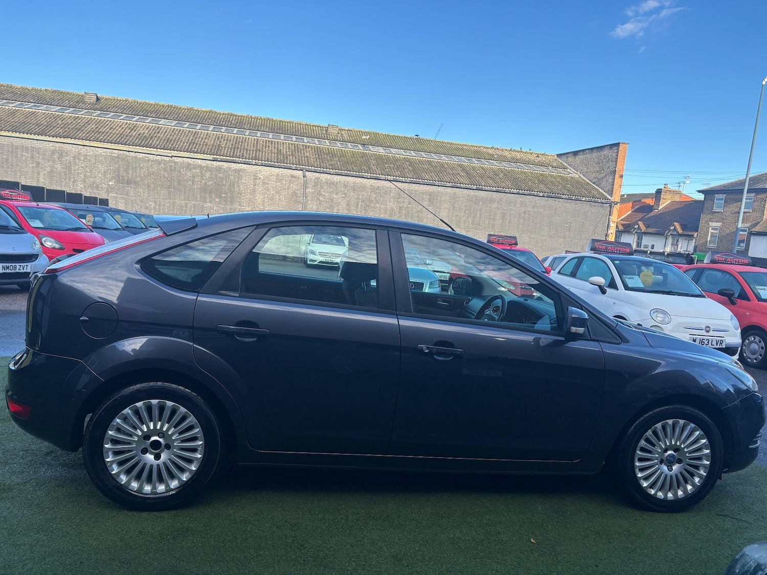 Used Ford Focus 2010 for sale - 76792431: Photo 5