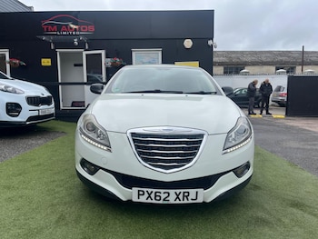 Used Chrysler Delta 2012 for sale - 76426323: Photo